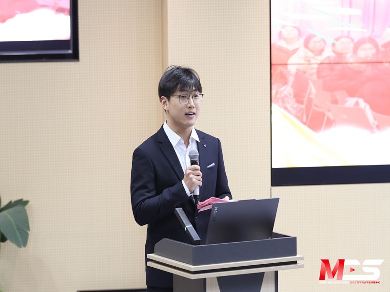 a52d39e27456cfb29d2c7cbe872285c.jpg a52d39e27456cfb29d2c7cbe872285c.jpg